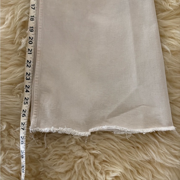Zara ‘Marine’ Cream High Rise Wide-Leg Flare Raw Hem Jeans - Picture 5 of 9